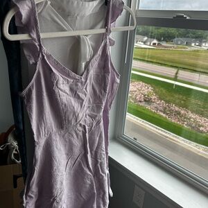 Flutter sleeve dress